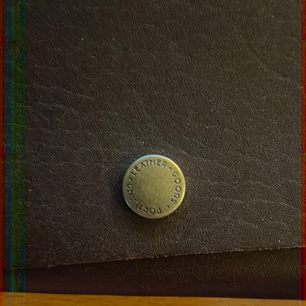 Portland leather goods wallet pre-owned